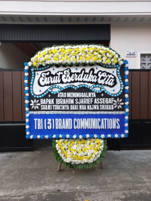 Papan Bunga Duka di Eromoko